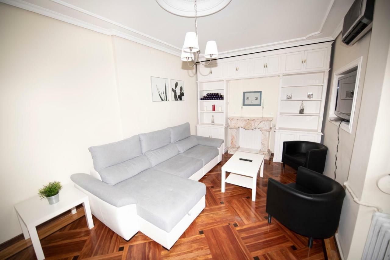 Espacios Blanco Santiago - Con Parking. Apartman Valladolid Kültér fotó